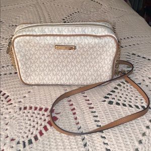 Michael Kors Crossbody